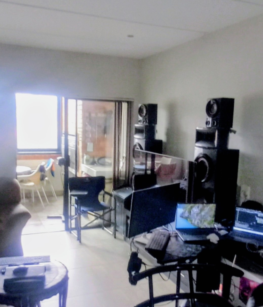 2 Bedroom Property for Sale in Melodie North West